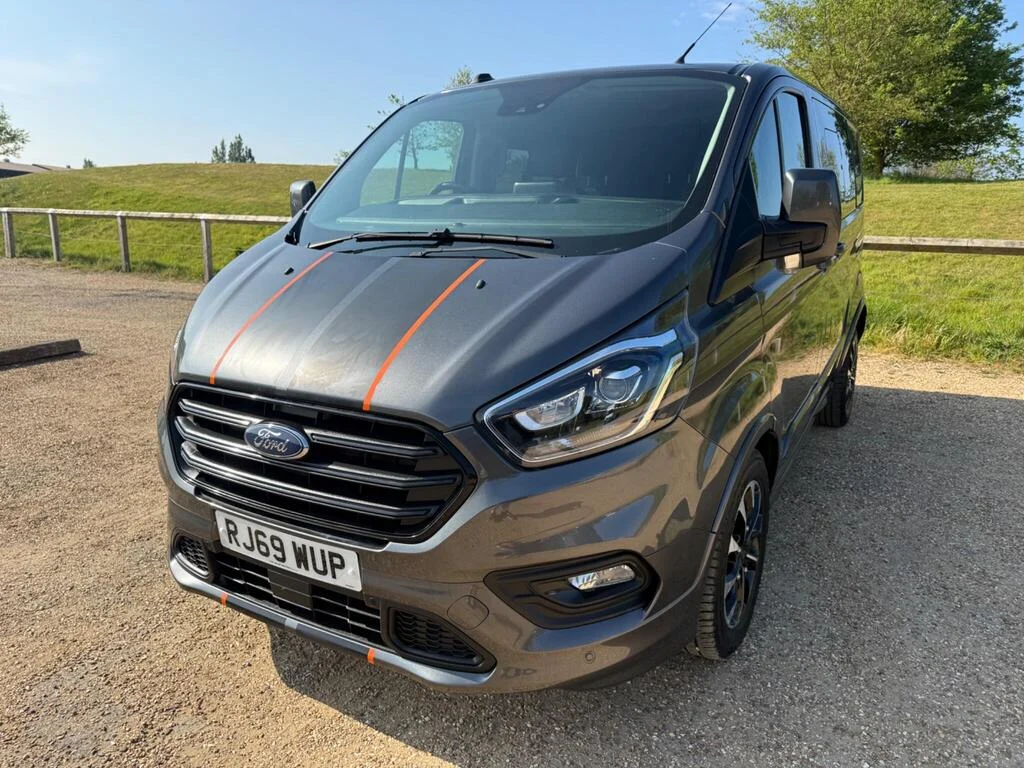 2019 Ford Transit Custom photo 3